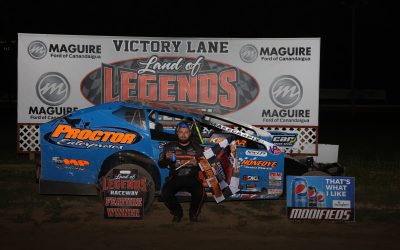 Payne Steals Feature Gold From Podsiadlo On Last Lap At LOLR